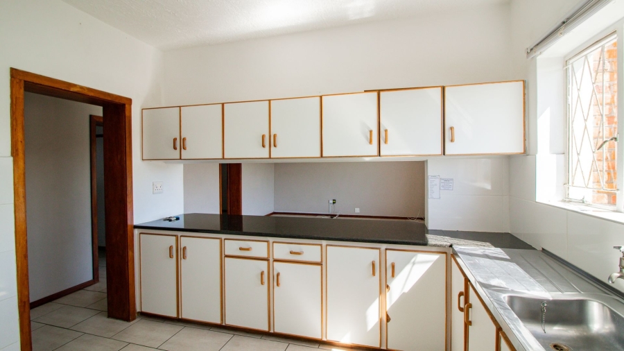 2 Bedroom Property for Sale in Bonza Bay Eastern Cape